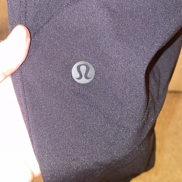 lululemon joggers - Picture 3 of 4